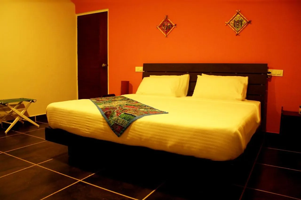 Rockville Hotel Sultan Bathery India